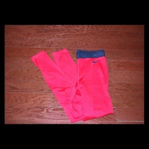 Nike coral tights